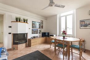 Typical Apartment on River Naviglio / Darsena