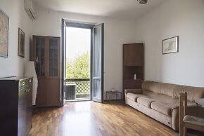 Bright & Cozy Flat near Navigli, Iulm, Tortona