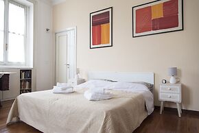 Pleasant 2 Bedrooms Flat in Brera