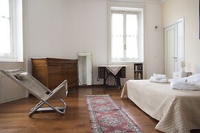 Pleasant 2 Bedrooms Flat in Brera