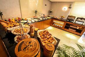 Heaven Prestige Hotel