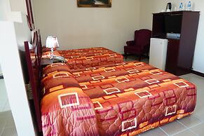 Regency Suites Hotel