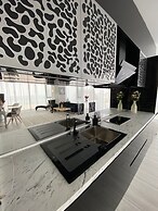 Maritimo Luxury ApartHotel