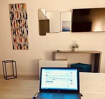 Maritimo Luxury ApartHotel