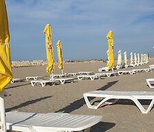 Maritimo Luxury ApartHotel