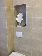 Maritimo Luxury ApartHotel