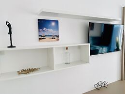 Maritimo Luxury ApartHotel