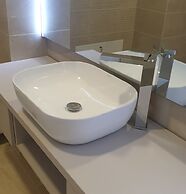 Maritimo Luxury ApartHotel