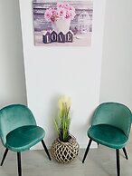 Maritimo Luxury ApartHotel