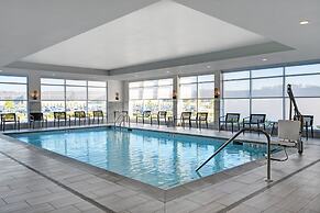 Courtyard by Marriott Hamilton