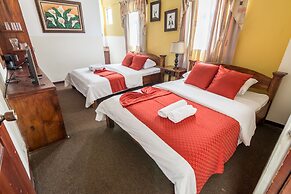 Hotel Amón Real