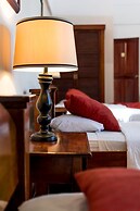 Hotel Amón Real
