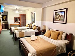 Hotel Amón Real