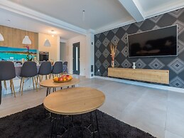 Villa Adry