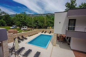 Villa Adry