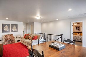 Red Rock & Turned Wood Escape