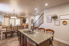 Red Rock & Turned Wood Escape