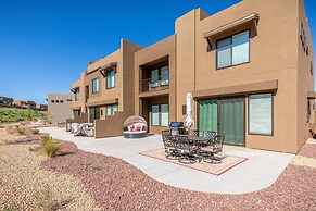 Red Rock & Turned Wood Escape