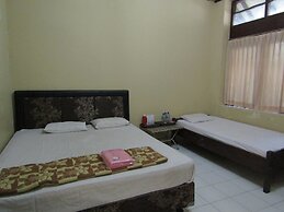 Hotel Bakti
