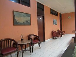 Hotel Bakti