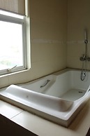 Festive Hotel Makati