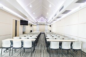 Phavina Grand Boutique