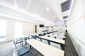 Phavina Grand Boutique