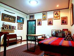T2B Home - Hostel