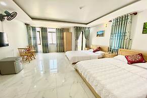 Ninh Giang Hotel