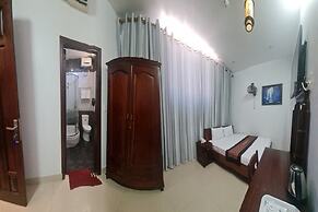 Tan Truong Son Hotel