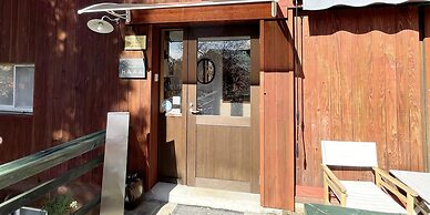 Gallery Hara & Guest House