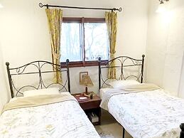 Gallery Hara & Guest House