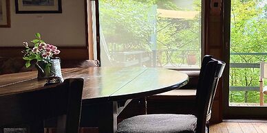 Gallery Hara & Guest House