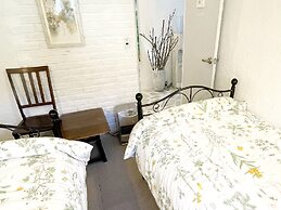 Gallery Hara & Guest House