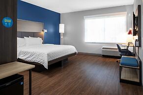 TRU by Hilton Lynchburg