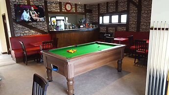 Stunning 3-bed Hot Tub Lodge, Northumberland