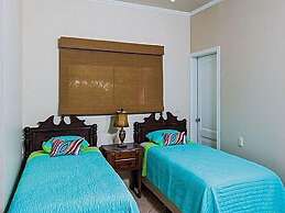 Stay in Tamarindo Condominiums