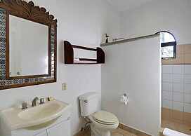 Stay in Tamarindo Condominiums