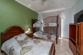 Stay in Tamarindo Condominiums