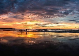 Stay in Tamarindo Condominiums