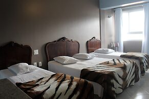 Hotel SanThiago