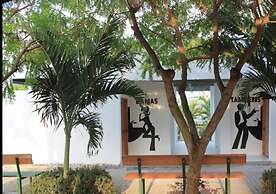 Hotel Shalom - Hostel