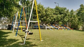 Hotel Shalom - Hostel