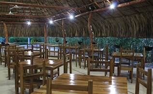 Hotel Shalom - Hostel