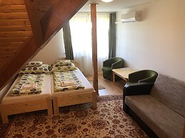 Antal-tavi Fogadó és Horgászparadicsom