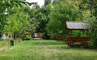 Antal-tavi Fogadó és Horgászparadicsom