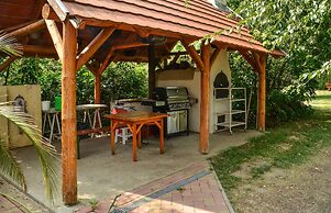 Antal-tavi Fogadó és Horgászparadicsom