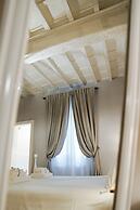 Art Apartment Black & White