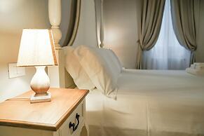 Art Apartment Black & White