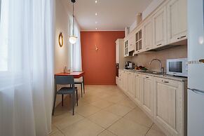 The Arsenal Large Apartment